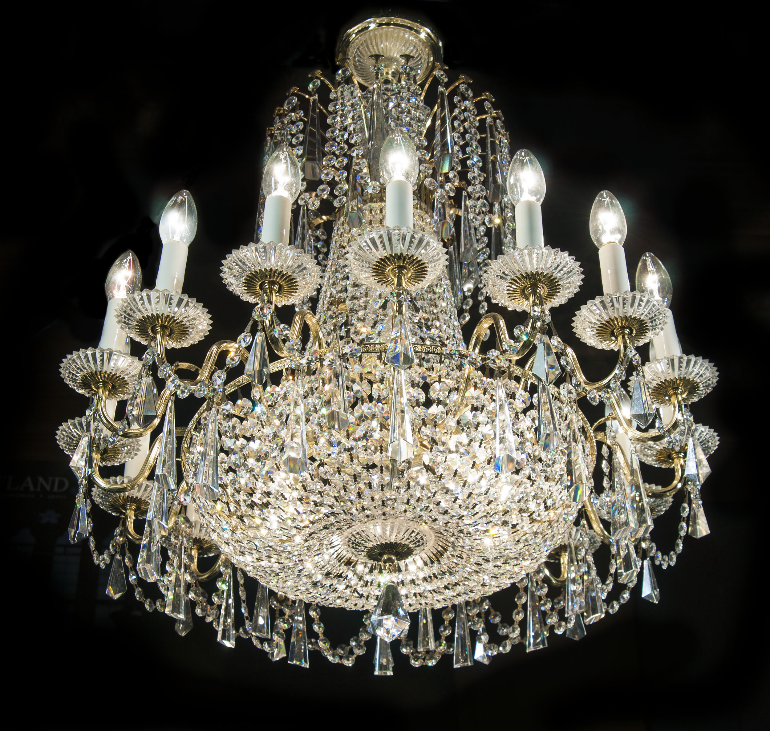 A Neoclassical Style 16 Light chandelier 