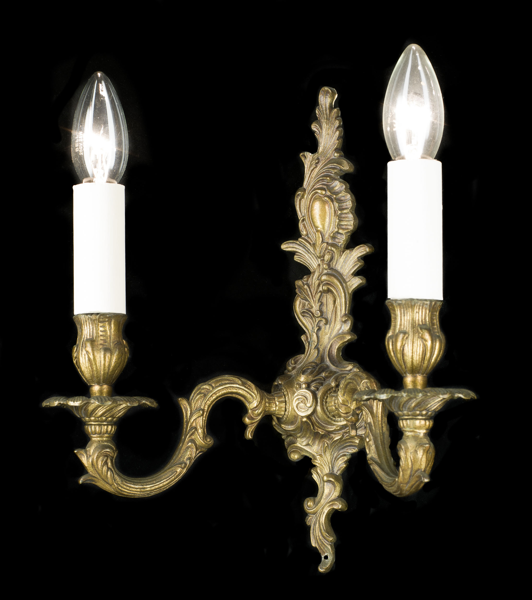 French pair of Rococo style 20th century brass wall lights    
