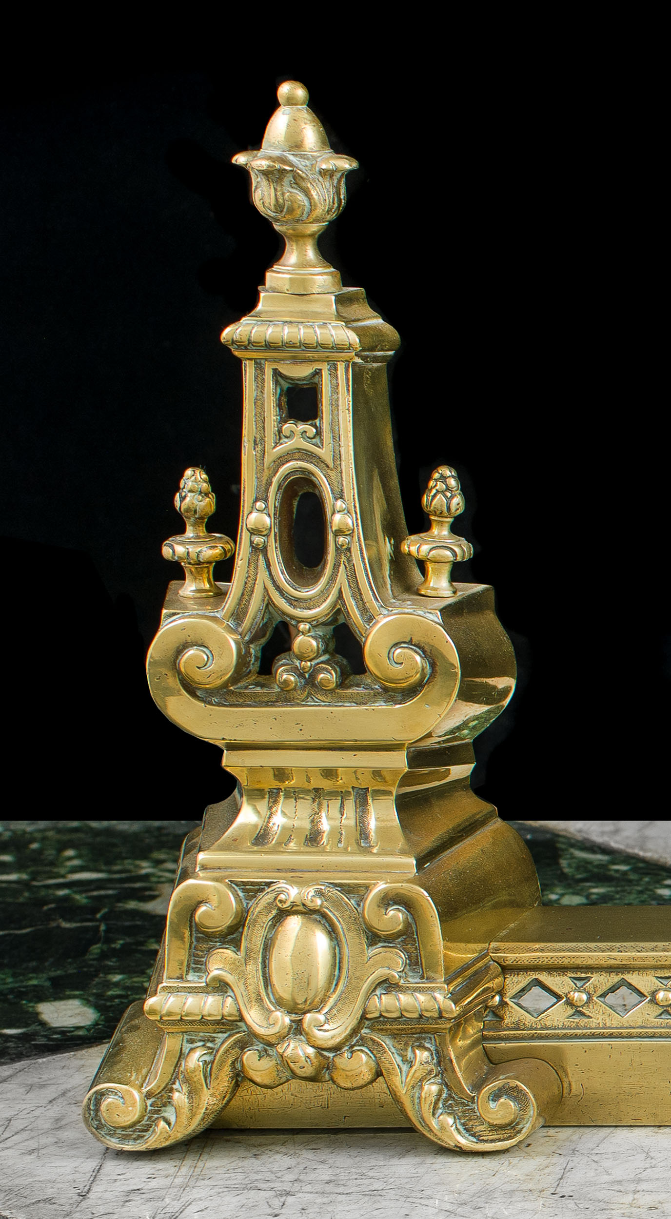  An Ornate Antique French Brass Fender 