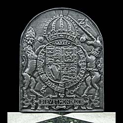 An Heraldic themed Antique cast iron fireback 