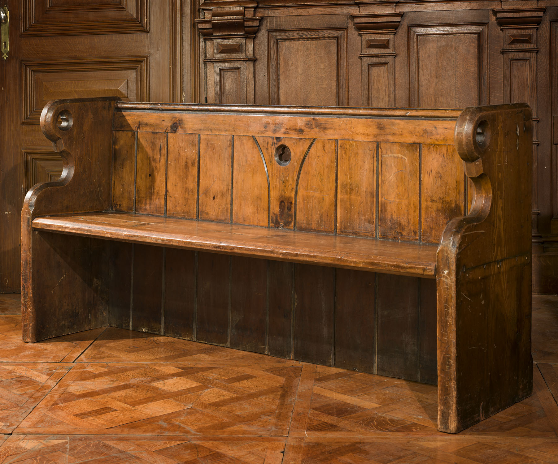 Arts And Crafts Oak Wood Antique Pew Westland London