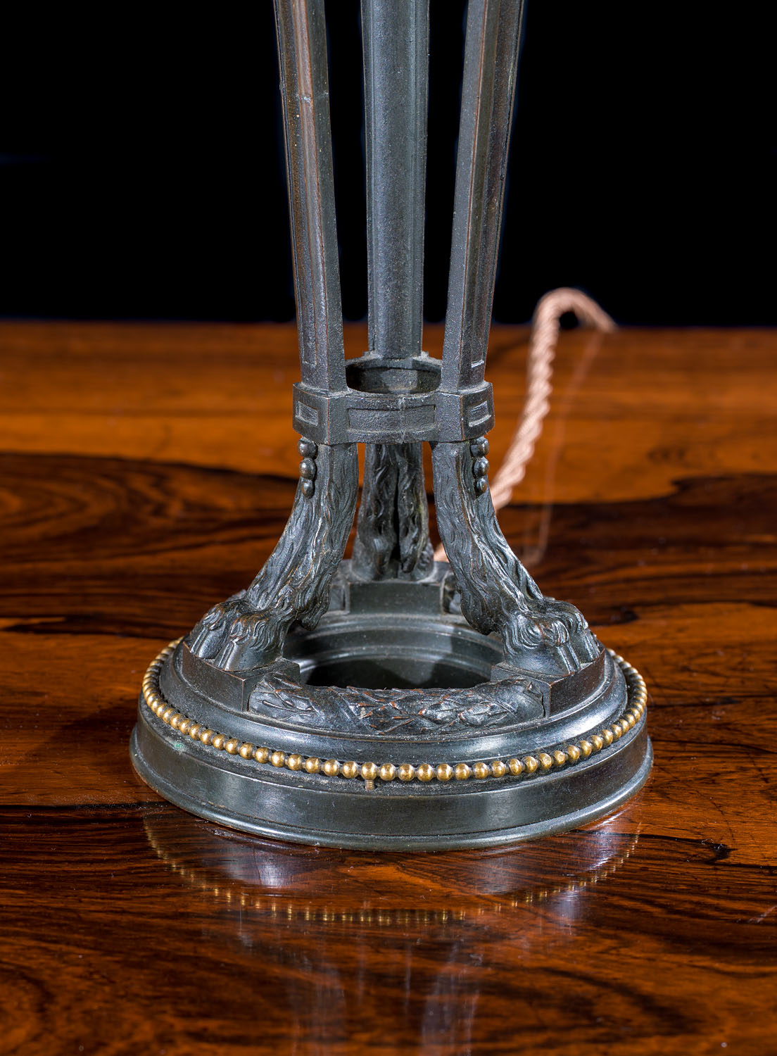 flambeau-lamp-neoclassical-table-westland-london