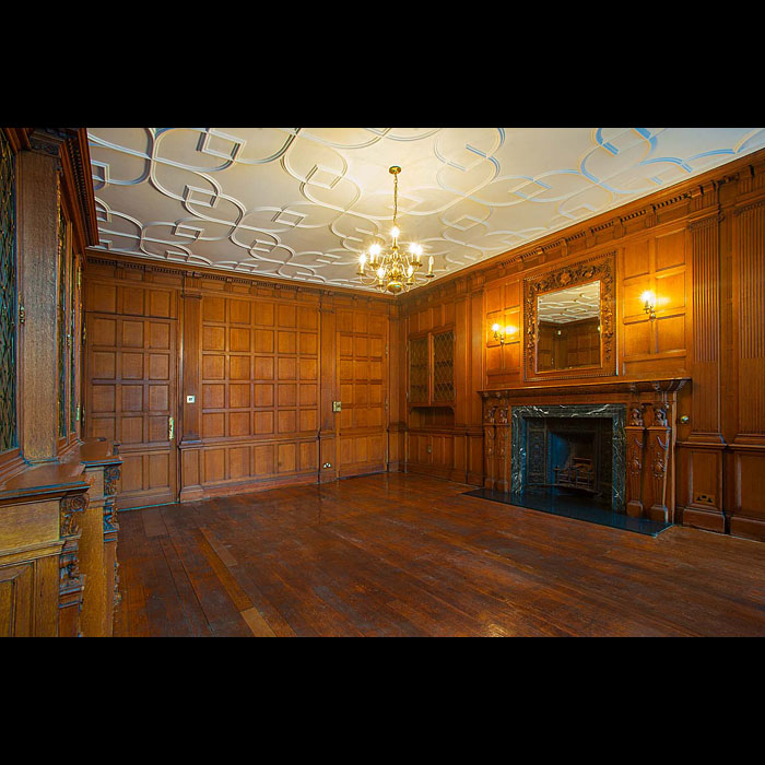 Antique Renaissance style Victorian panelled room     