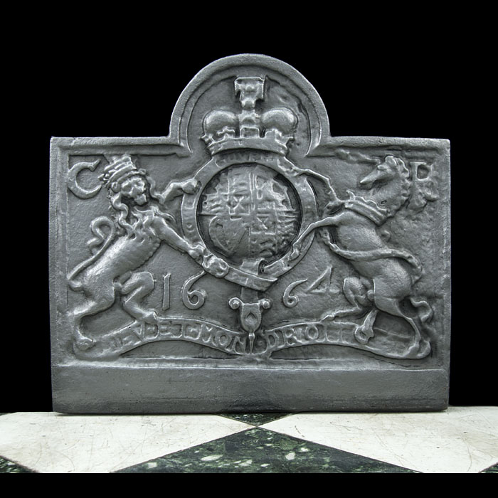 An Heraldic Cast Iron antique fireback