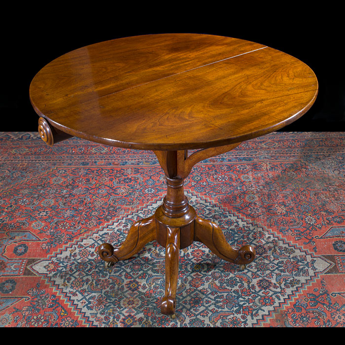  Regency Occasional Table in Solid Mahogany 