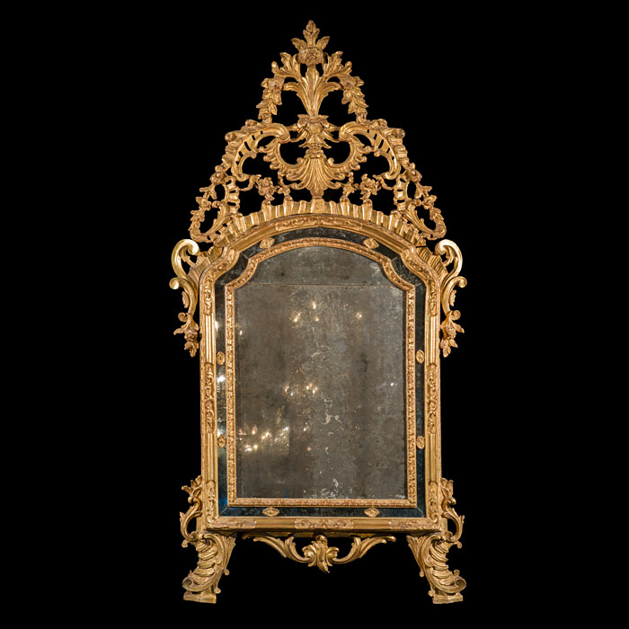 Fine Piedmontese Giltwood Pier Mirror 