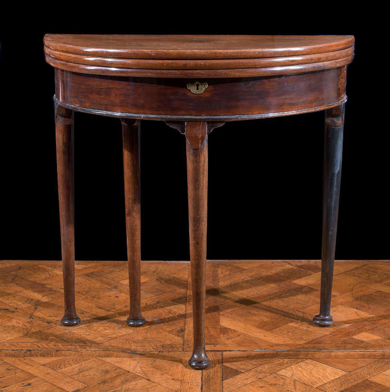 Our guide will show you how to identify antique table legs with ease